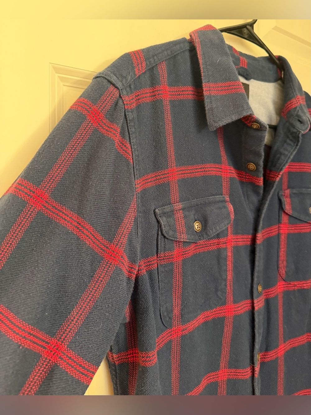 Van’s Men’s 100% Cotton Flannel, Navy/Red, M - Picture 2 of 9